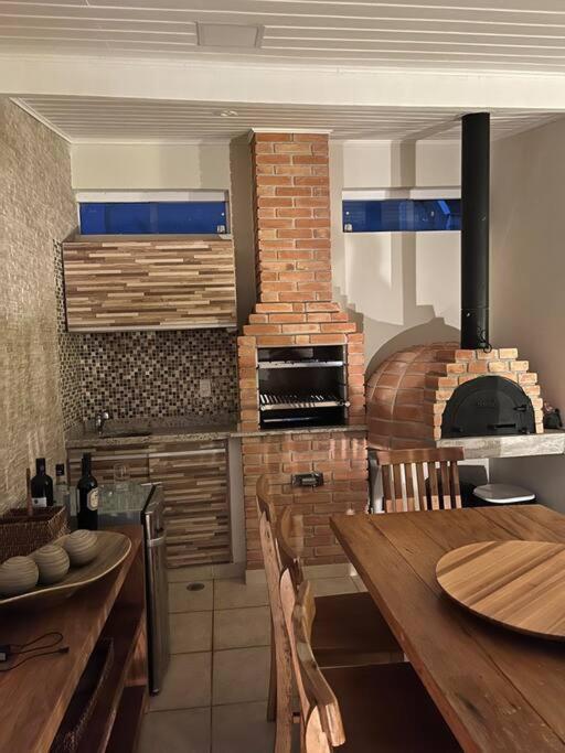 Charmoso Duplex C/espaco Gourmet * Campos do Jordão